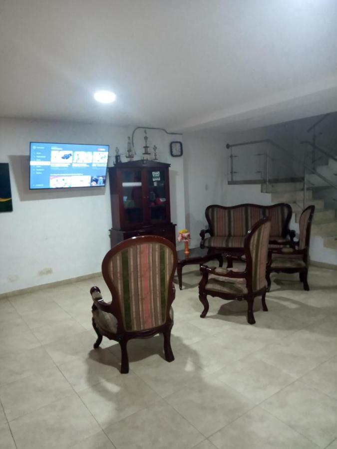 Hotel Del Parque Velez Екстериор снимка